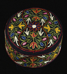 2006BB1076-01
&copy;
Man's Smoking Cap. India, late 19th century