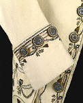 2006BF1150-01
&copy; Victoria and Albert Museum, London
Coat, detail. England, late 18th century