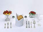 2006AM8437-01
&copy; Victoria and Albert Museum, London
Table setting. England, late 19th century