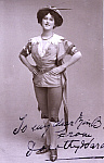 2006AH6089-01
&copy;
Dorothy Ward. Britain, early 20th century