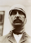 2006AC3322-01
&copy; Andrew Pitcairn-Knowles
Man in Pack, photo Andrew Pitcairn-Knowles. Germany, early 20th century