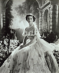 2006BC5947-01
&copy; Victoria and Albert Museum, London
Princess Margaret, photo Cecil Beaton. England, 20th century