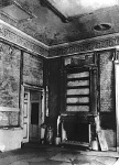 1000VK0055-01
&copy; Victor Kennet
Blue Chinese Cabinet at the Yekaterininsky Palace, photo Victor Kennett. St Petersburg, Russia, 20th century