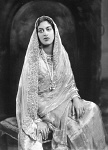 1000LF0066-01
&copy; LaFayette
The Rani of Mandi, photo Lafayette. London, UK, early 20th century