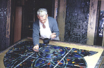 1000MP0065-01
&copy; Elizabeth March-Penney
Stained Glass Worker, photo Elizabeth Marchpenny. Sardinia, Italy, late 20th century