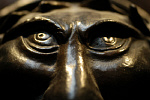 1000SC1237-01
&copy; Stuart Cox
Door knocker, detail. Augsburg, Germany, early 11th century